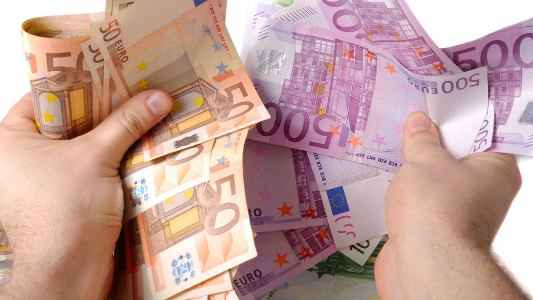 開成人用品店賺錢嗎