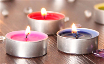 低溫蠟燭的玩法 低溫蠟燭滴哪里