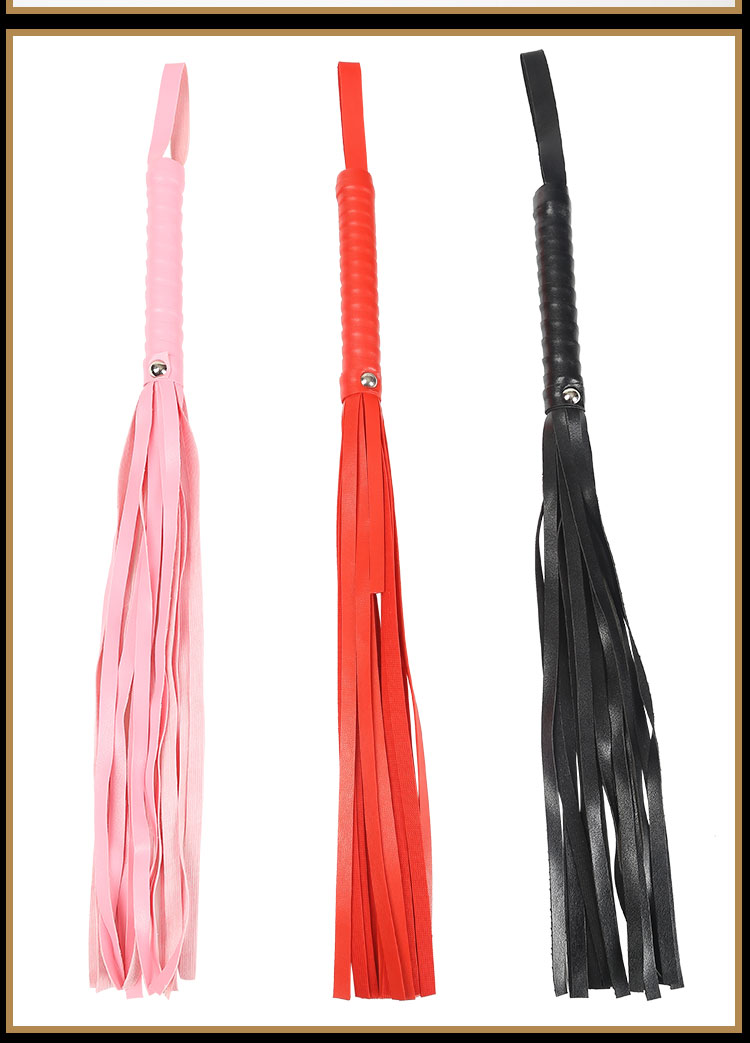 趣愛閣-成人用品哪里有批發市場SM用品：黑浪小皮鞭SM用品